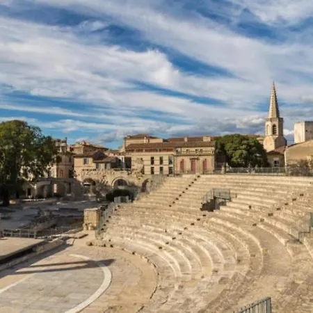 Corneille Arles